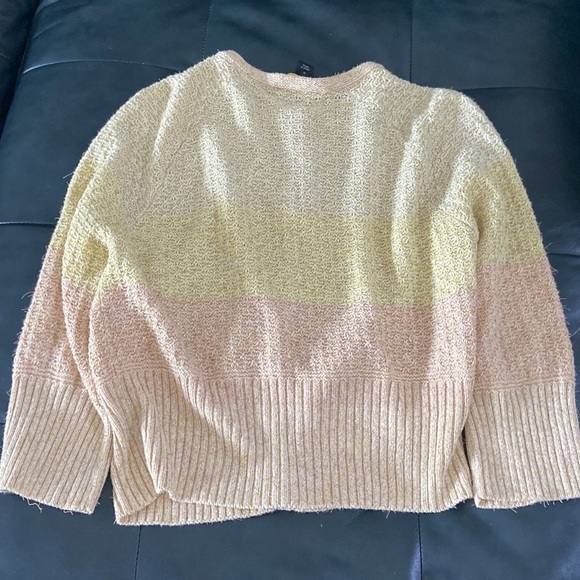 St. John cardigan - Picture 11 of 14